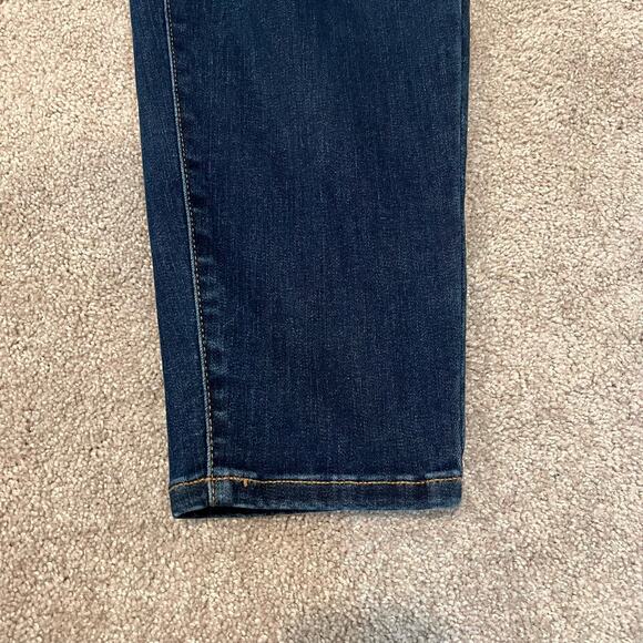 Lane Bryant Women's Plus‎ Size Pull on Skinny Jean Medium Wash Size 22 - Picture 3 of 10